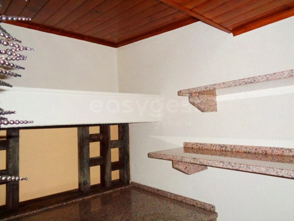 Apartamento T2 para Venda em Póvoa de Santo Adrião e Olival Basto Foto 15