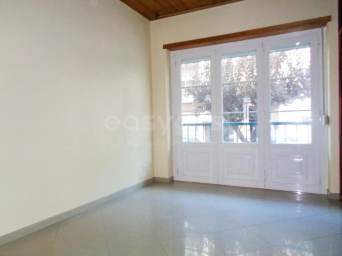 Apartamento T2 para Venda em Póvoa de Santo Adrião e Olival Basto Foto 16