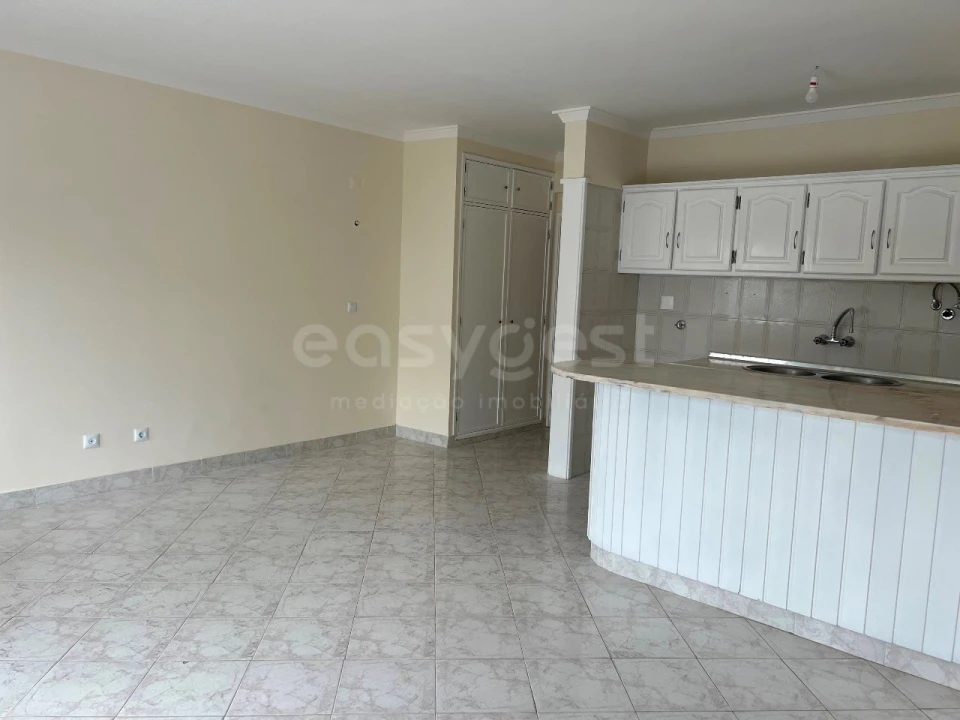 Apartamento T1 para Venda em São João das Lampas e Terrugem Foto 2