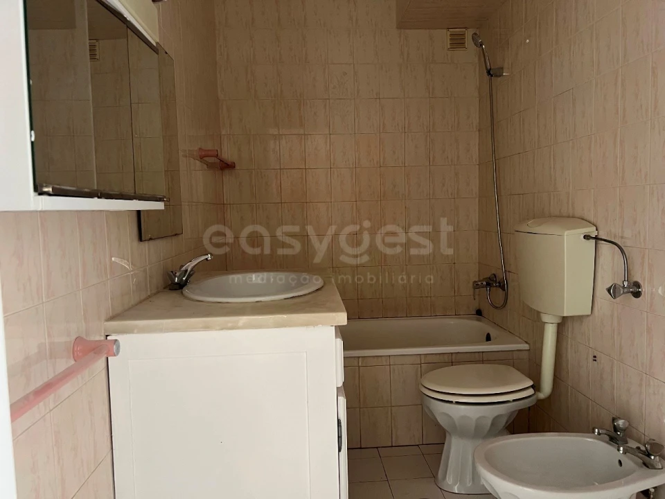 Apartamento T1 para Venda em São João das Lampas e Terrugem Foto 10