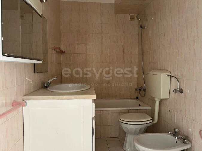 Apartamento T1 para Venda em São João das Lampas e Terrugem Foto 15