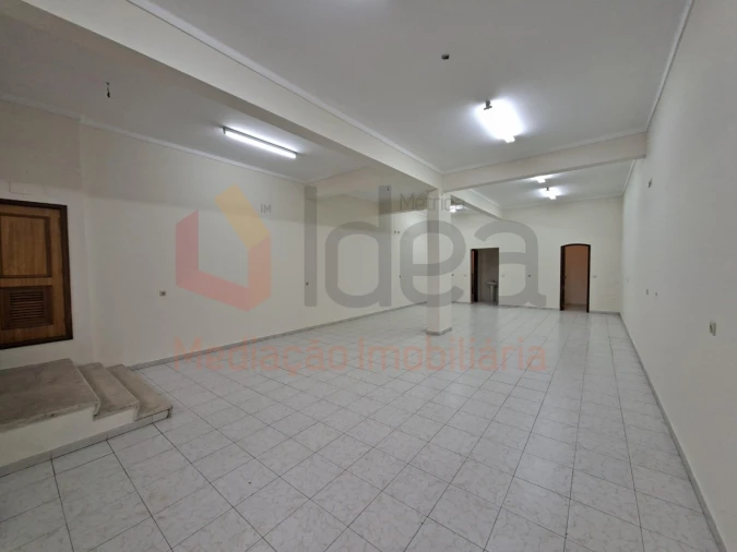 Loja para Venda em Cacém e São Marcos Foto 10