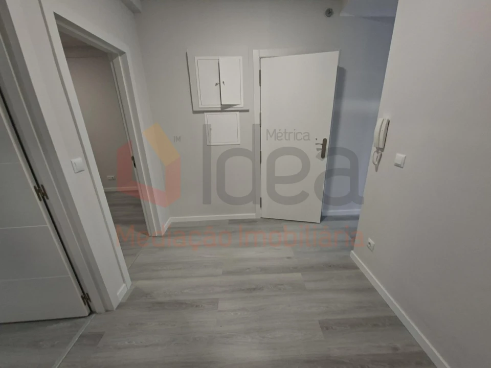 Apartamento T2 para Venda em Oeiras e São Julião da Barra, Paço de Arcos e Caxias Foto 8