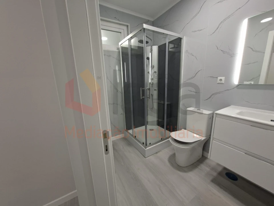 Apartamento T2 para Venda em Oeiras e São Julião da Barra, Paço de Arcos e Caxias Foto 22