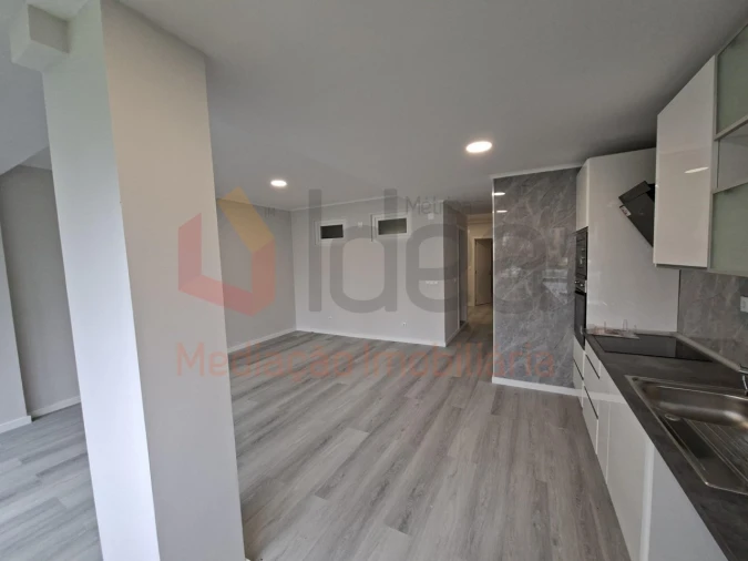 Apartamento T2 para Venda em Oeiras e São Julião da Barra, Paço de Arcos e Caxias Foto 5
