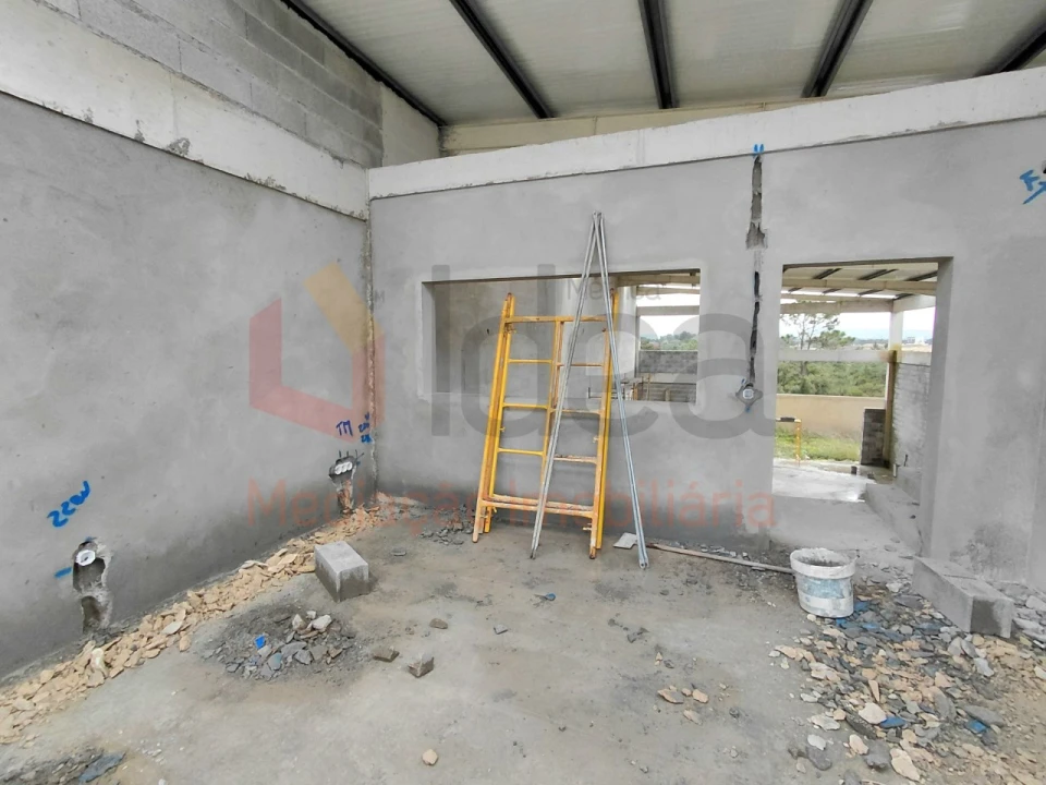 Armazém para Venda em Seixal, Arrentela e Aldeia de Paio Pires Foto 17