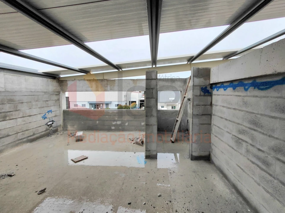 Armazém para Venda em Seixal, Arrentela e Aldeia de Paio Pires Foto 18