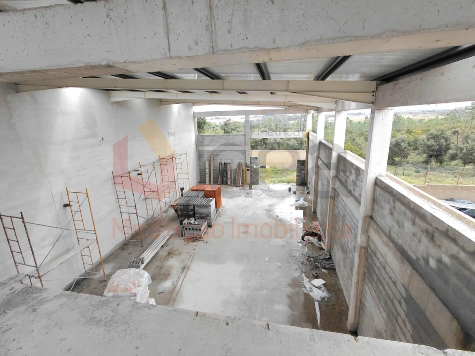 Armazém para Venda em Seixal, Arrentela e Aldeia de Paio Pires Foto 12