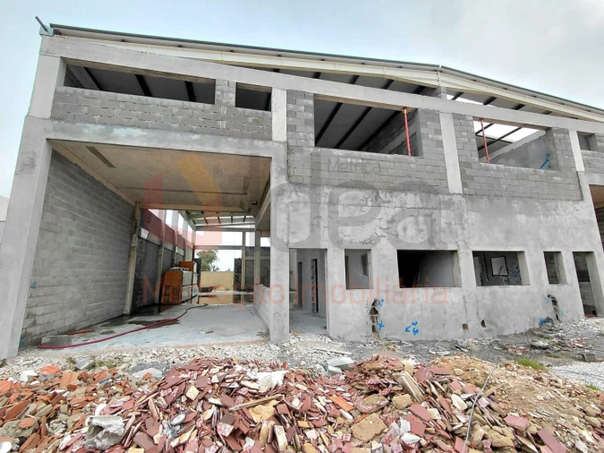 Armazém para Venda em Seixal, Arrentela e Aldeia de Paio Pires Foto 2