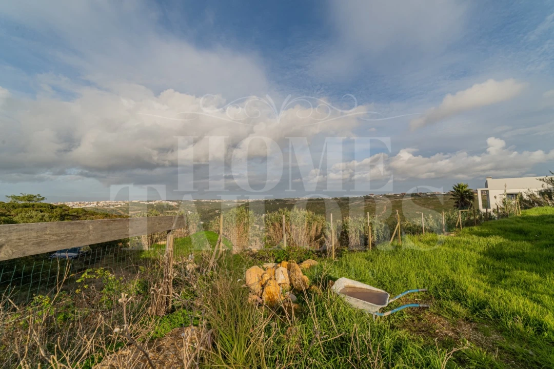 Terreno para Venda em Carvoeira Foto 24