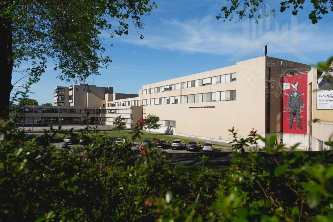 Apartamento T3 para Venda em Lordelo do Ouro e Massarelos Foto 15