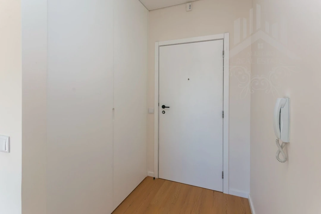 Apartamento para Venda em Cedofeita, Santo Ildefonso, Sé, Miragaia, São Nicolau e Vitória Foto 8