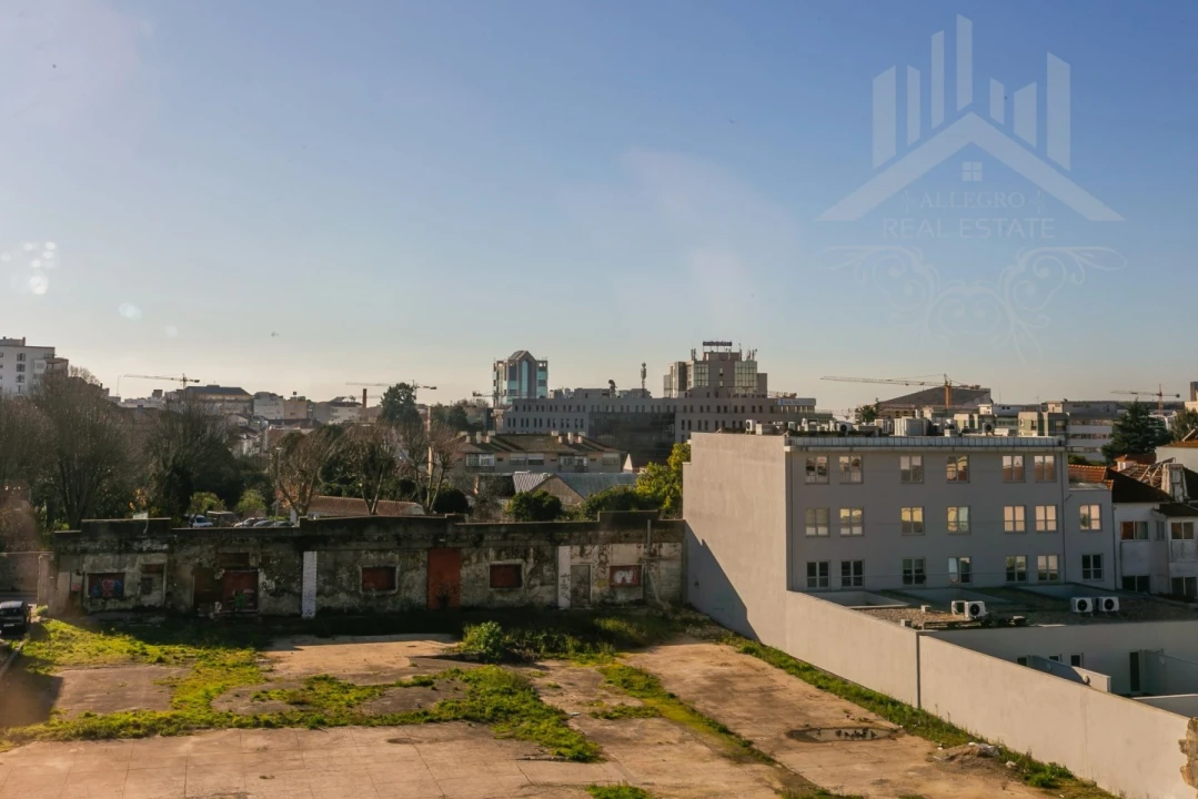 Apartamento para Venda em Cedofeita, Santo Ildefonso, Sé, Miragaia, São Nicolau e Vitória Foto 25