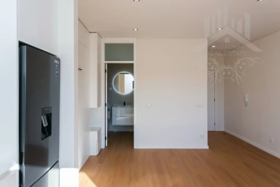 Apartamento para Venda em Cedofeita, Santo Ildefonso, Sé, Miragaia, São Nicolau e Vitória