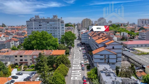 Apartamento para Venda em Cedofeita, Santo Ildefonso, Sé, Miragaia, São Nicolau e Vitória