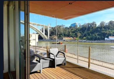 Apartamento T5 para Arrendamento em Lordelo do Ouro e Massarelos