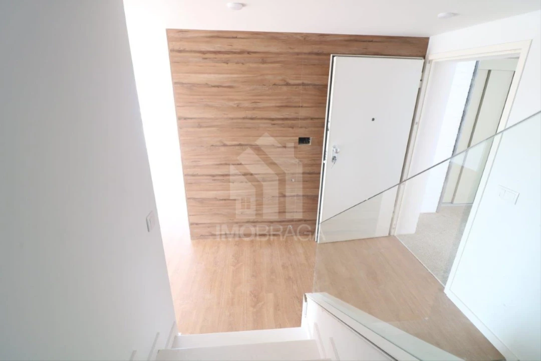 Apartamento T3 para Venda em Vila Verde e Barbudo Foto 18