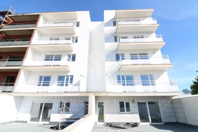 Apartamento T3 para Venda em Vila Verde e Barbudo Foto 2