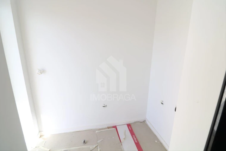 Apartamento T3 para Venda em Vila Verde e Barbudo Foto 26