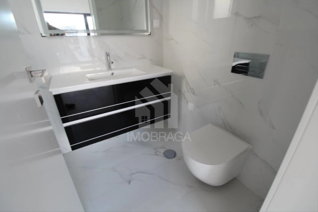 Moradia T4 para Venda em Ferreiros e Gondizalves Foto 23