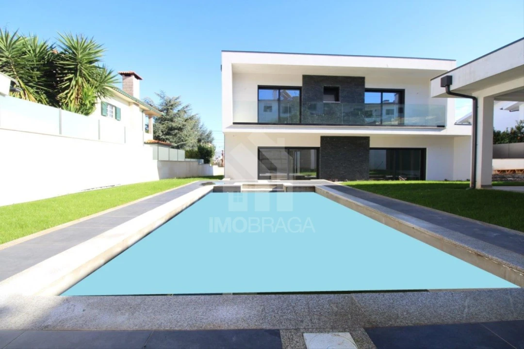 Moradia T4 para Venda em Ferreiros e Gondizalves Foto 43