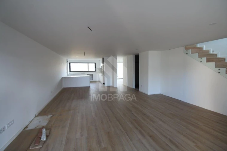 Moradia T4 para Venda em Ferreiros e Gondizalves Foto 5