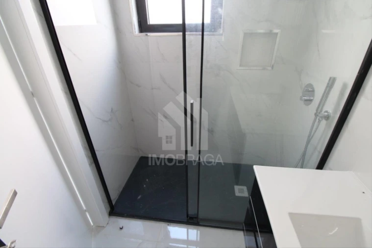 Moradia T4 para Venda em Ferreiros e Gondizalves Foto 21