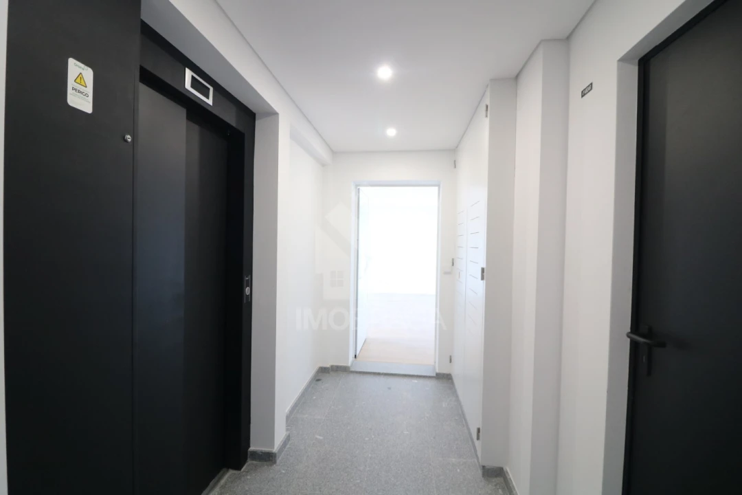 Apartamento T2 para Venda em São Vicente (Braga) Foto 11
