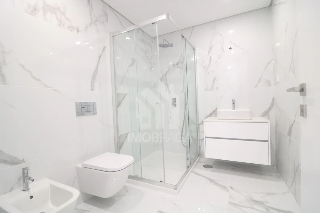 Apartamento T2 para Venda em São Vicente (Braga) Foto 7