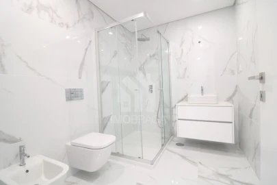 Apartamento T2 para Venda em São Vicente (Braga)