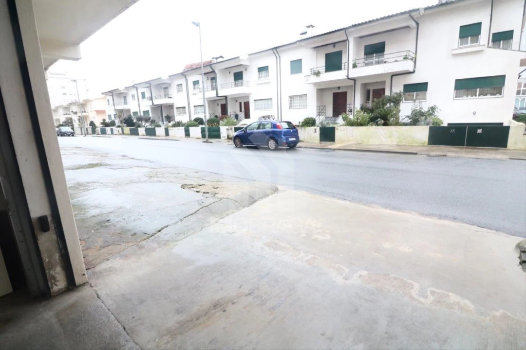 Apartamento T3 para Venda em Lomar e Arcos Foto 36