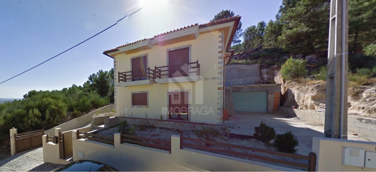 Moradia T4 para Venda em Alijo Foto 3