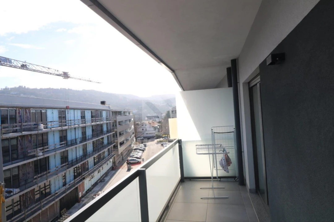 Apartamento T2 para Venda em Gualtar Foto 25