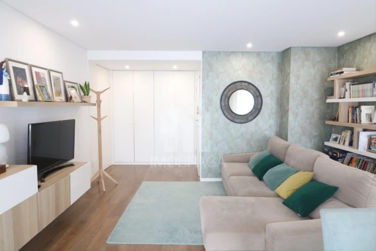 Apartamento T2 para Venda em Gualtar Foto 8