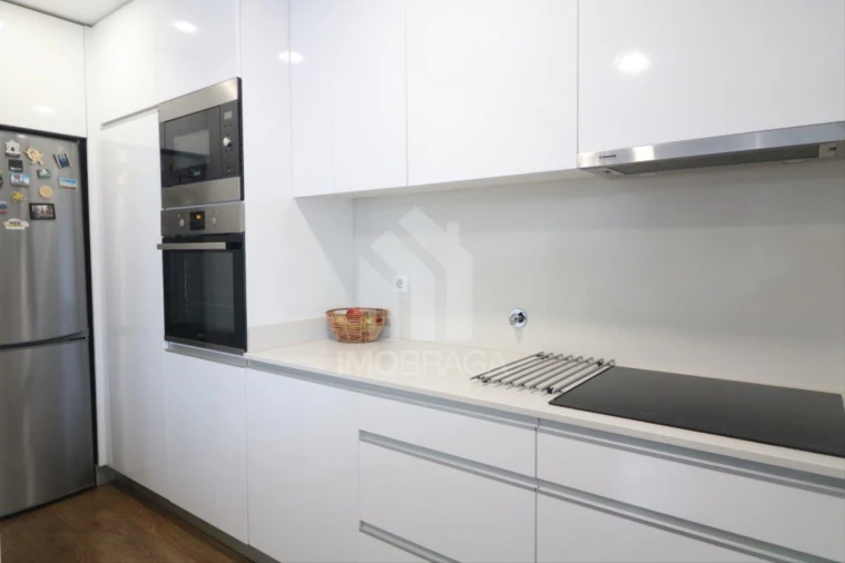 Apartamento T2 para Venda em Gualtar Foto 21