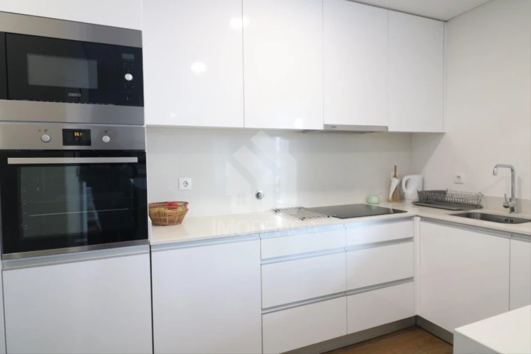 Apartamento T2 para Venda em Gualtar Foto 22