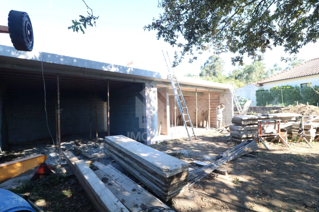 Moradia T3 para Venda em Lage Foto 15