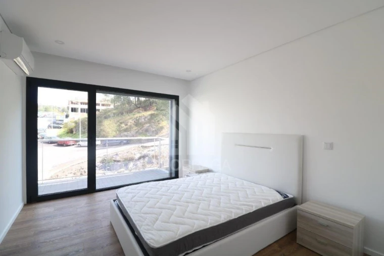 Apartamento T1 para Arrendamento em Gualtar Foto 6