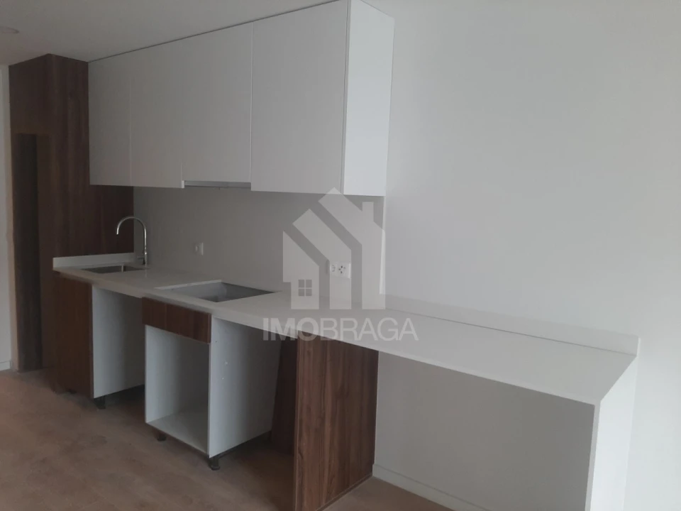 Apartamento para Venda em Braga (São José de São Lázaro e São João do Souto) Foto 1