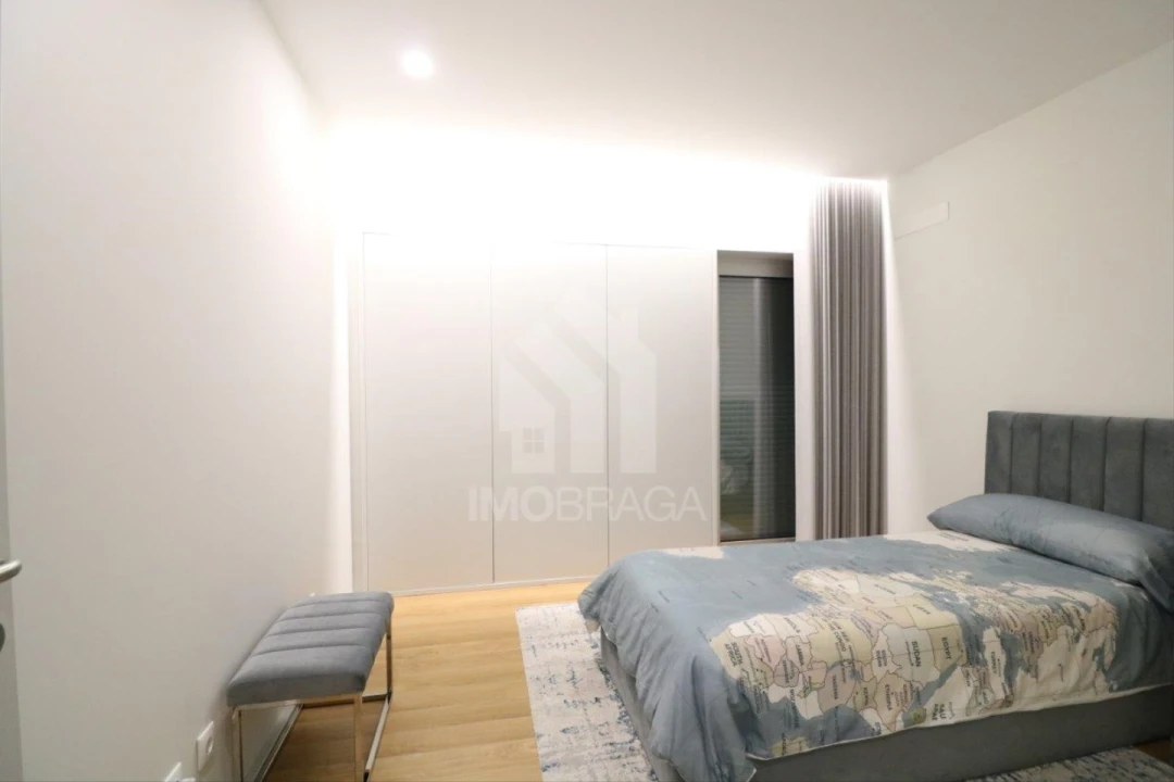 Moradia T4 para Venda em Este (São Pedro e São Mamede) Foto 31