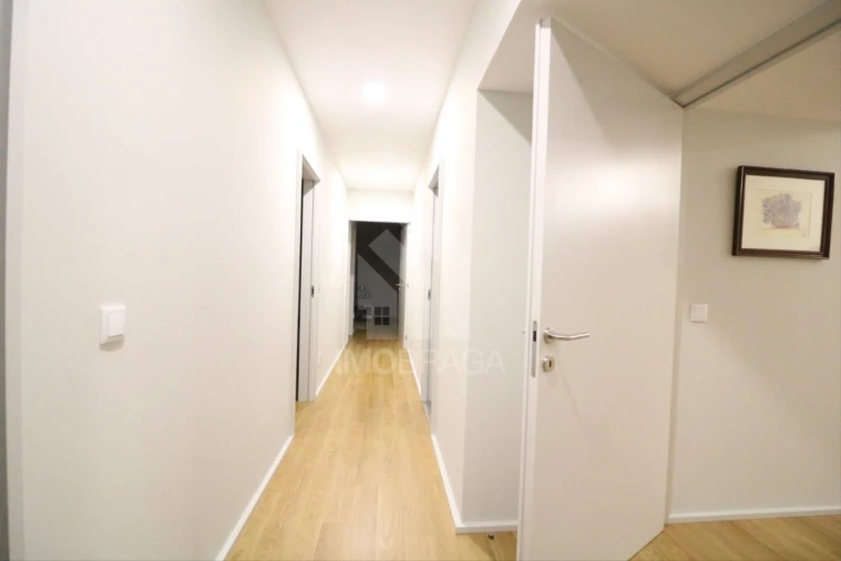 Moradia T4 para Venda em Este (São Pedro e São Mamede) Foto 28