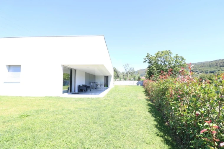 Moradia T4 para Venda em Este (São Pedro e São Mamede) Foto 43