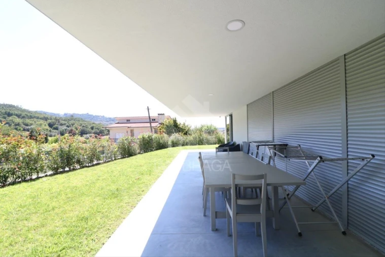 Moradia T4 para Venda em Este (São Pedro e São Mamede) Foto 45