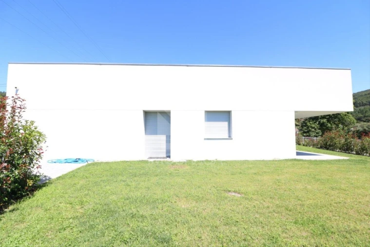 Moradia T4 para Venda em Este (São Pedro e São Mamede) Foto 52