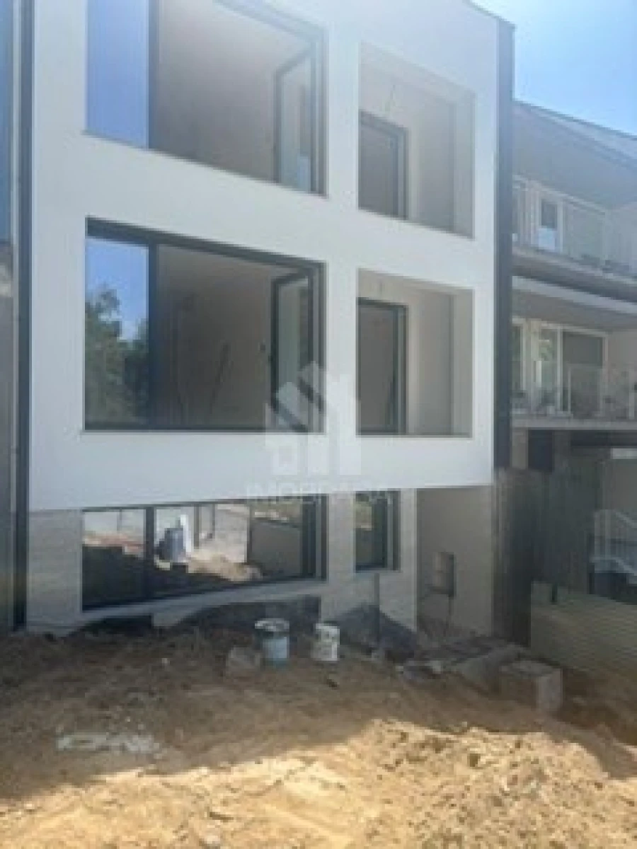 Apartamento T1 para Venda em Braga (Maximinos, Sé e Cividade) Foto 10