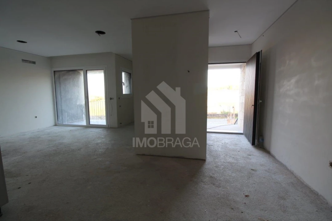 Moradia T3 para Venda em Merelim (São Paio), Panoias e Parada de Tibães Foto 36