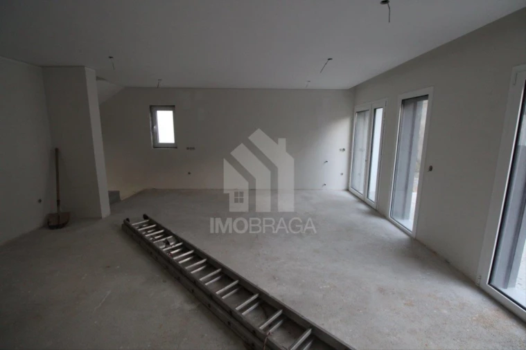 Moradia T3 para Venda em Merelim (São Paio), Panoias e Parada de Tibães Foto 14