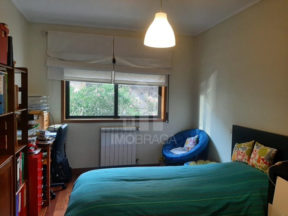 Apartamento T2 para Venda em Nogueira, Fraião e Lamaçães Foto 15