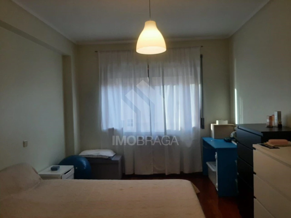 Apartamento T2 para Venda em Nogueira, Fraião e Lamaçães Foto 18