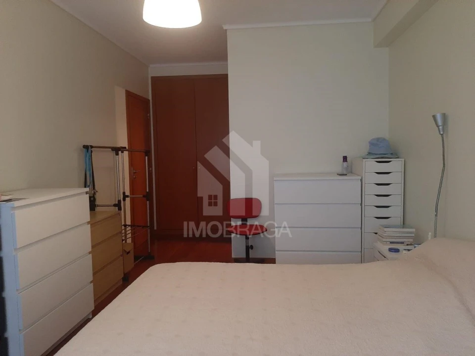 Apartamento T2 para Venda em Nogueira, Fraião e Lamaçães Foto 21